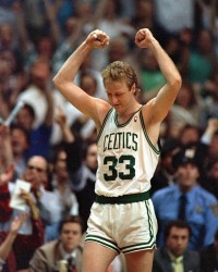 开云体育下载-1985年的今天：伯德狂砍60分7板3助 得分创个人生涯&amp;绿军队史纪录