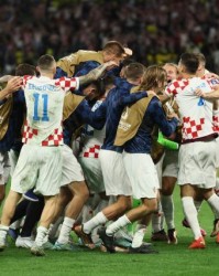 培养莫德里奇+门神 击败巴西也是迪纳摩的胜利